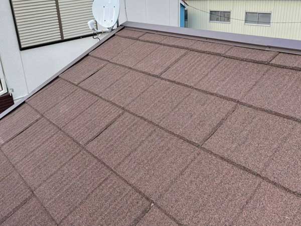 埼玉県さいたま市にて屋根修理〈カラーベストからディプロマットスターに葺き替え〉